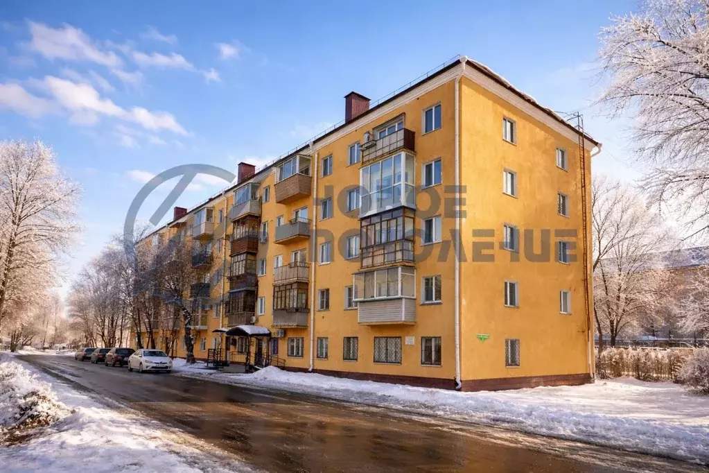 2-к кв. Омская область, Омск Городок Нефтяников мкр, бул. Петухова, 1 ... - Фото 0