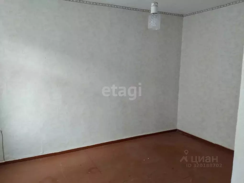 Дом в Крым, Симферопольский район, Гвардейское с/пос, с. Софиевка ул. ... - Фото 0