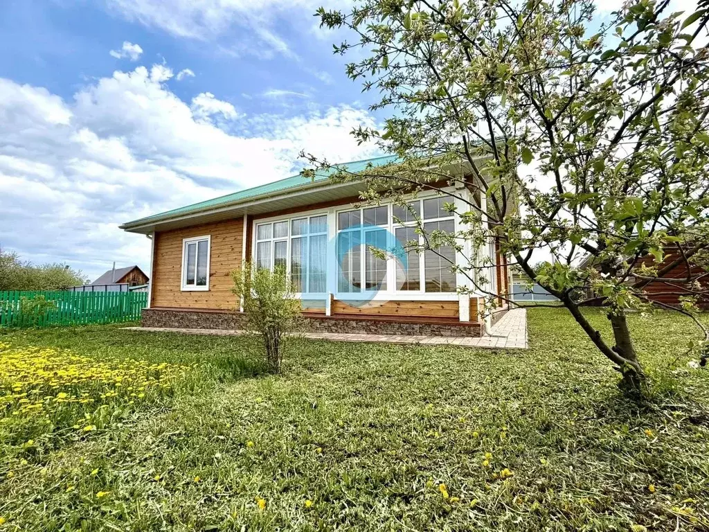 Дом в Башкортостан, Иглинский сельсовет, с. Иглино ул. Южная (142 м) - Фото 2