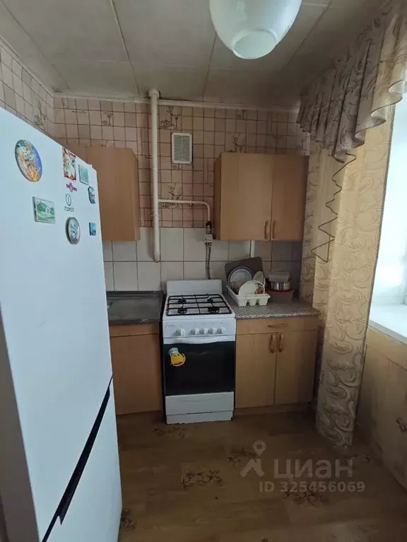 1-к кв. Башкортостан, Белорецк ул. Карла Маркса, 50 (31.0 м) - Фото 2