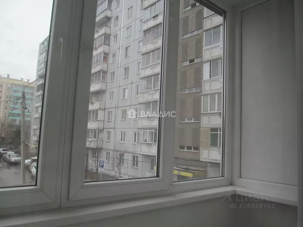 4-к кв. Красноярский край, Красноярск ул. Кутузова, 87а (82.3 м) - Фото 1