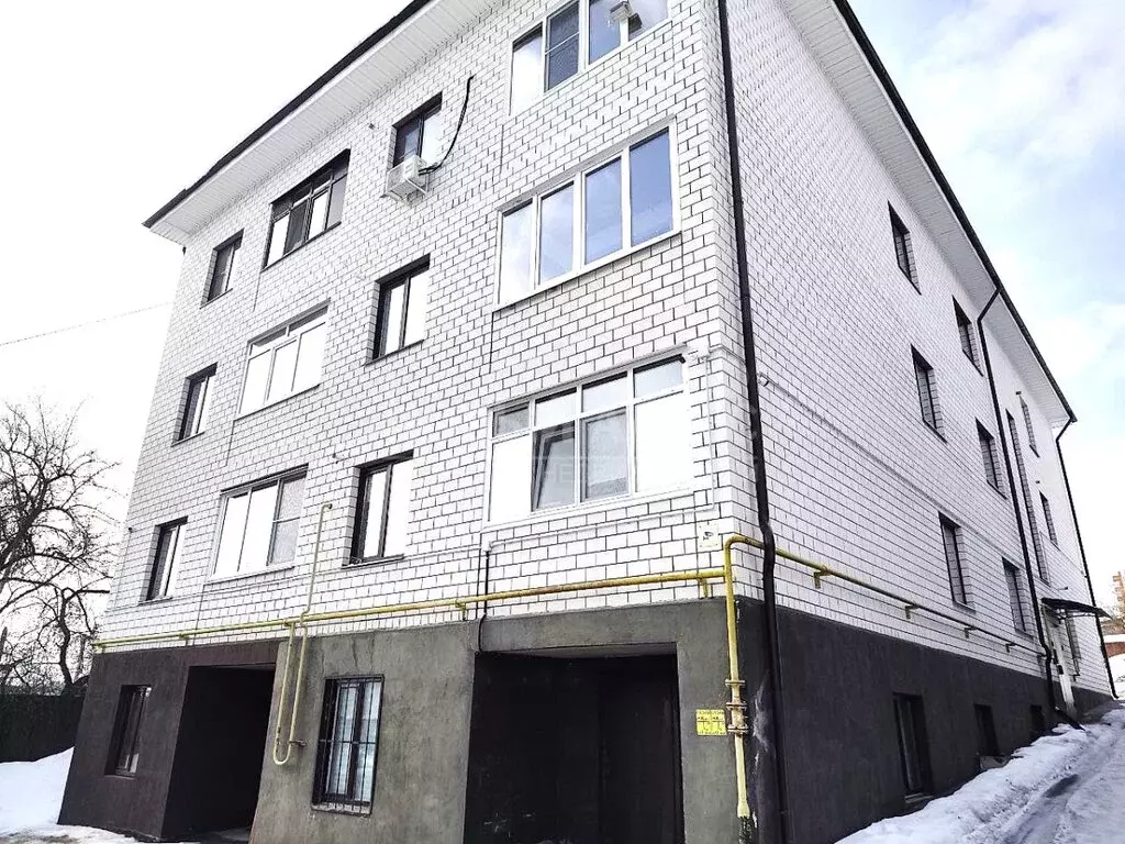 2-комнатная квартира: Калуга, 1-й Больничный переулок, 7 (64 м) - Фото 1