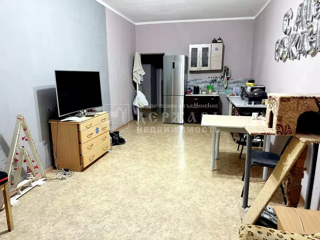 2-к кв. Кемеровская область, Кемерово ул. Серебряный Бор, 5 (64.0 м) - Фото 1