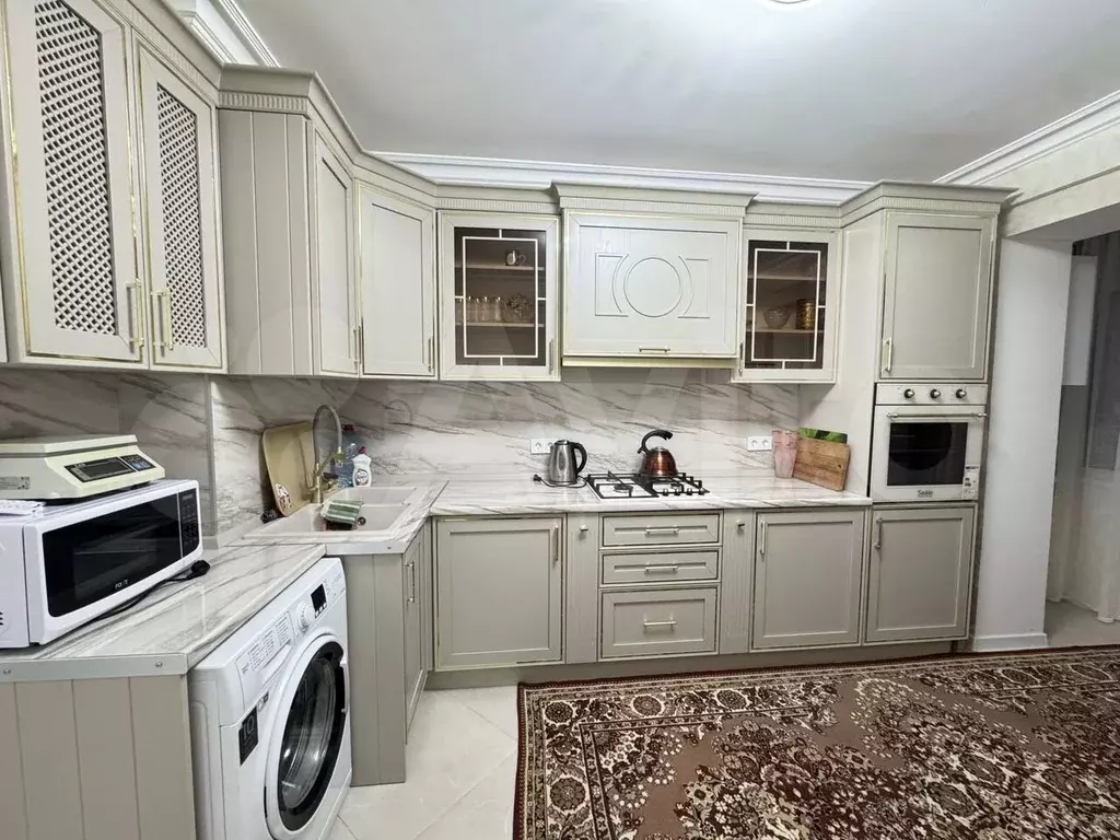 2-к. квартира, 75 м, 10/10 эт. - Фото 0