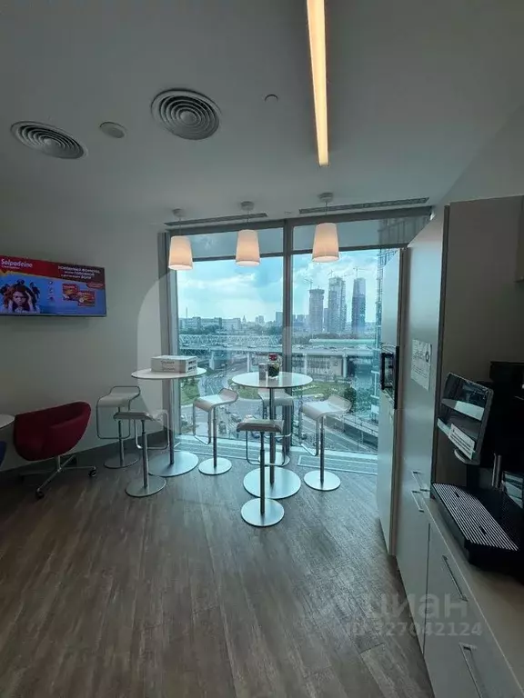 Офис в Москва наб. Пресненская, 10 (4181 м) - Фото 1