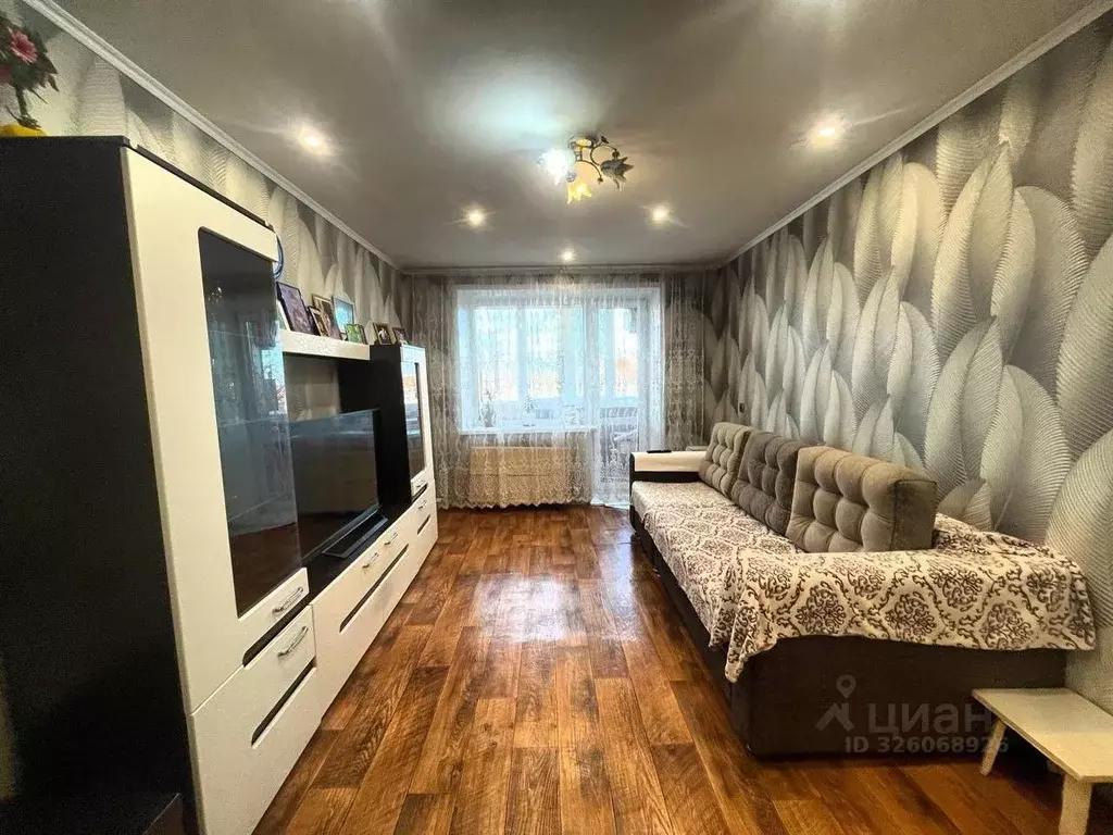 3-к кв. Омская область, Омск пос. Амурский, ул. 2-я Барнаульская, 12 ... - Фото 2