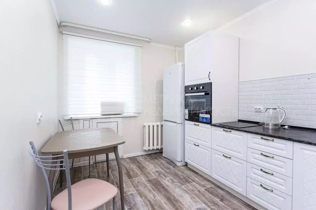 1-к кв. Тюменская область, Тюмень Магаданская ул., 11 (33.4 м) - Фото 1