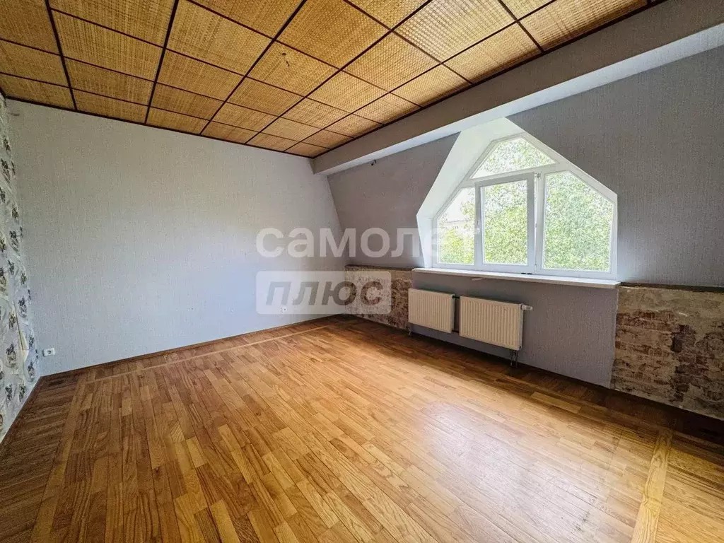 4-к кв. Тульская область, Тула ул. Свободы, 35 (140.0 м) - Фото 0