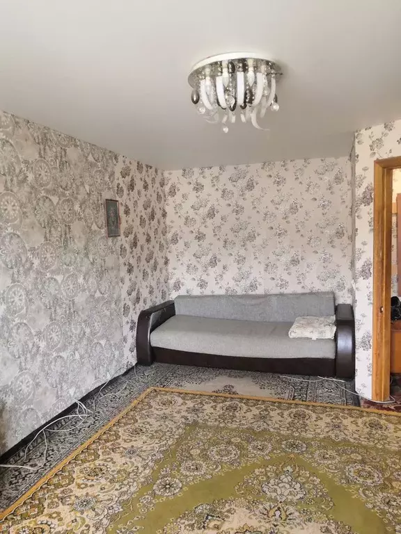 1-к. квартира, 30 м, 4/4 эт. - Фото 1