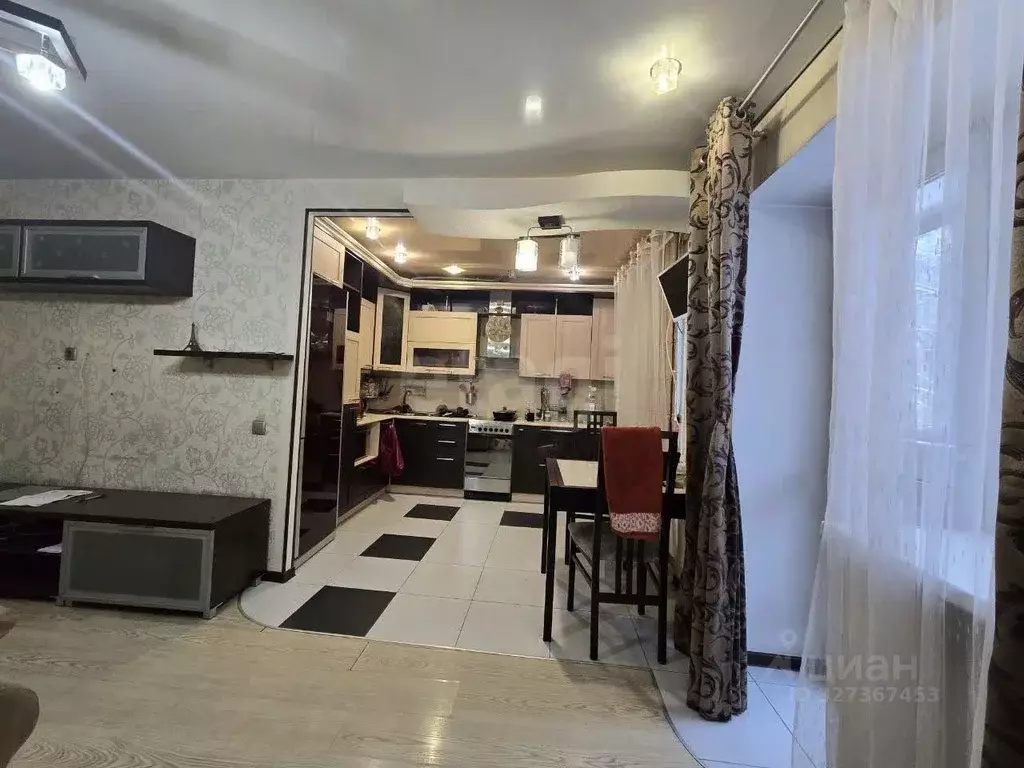 3-к кв. Амурская область, Белогорск Почтовая ул., 23 (63.5 м) - Фото 1