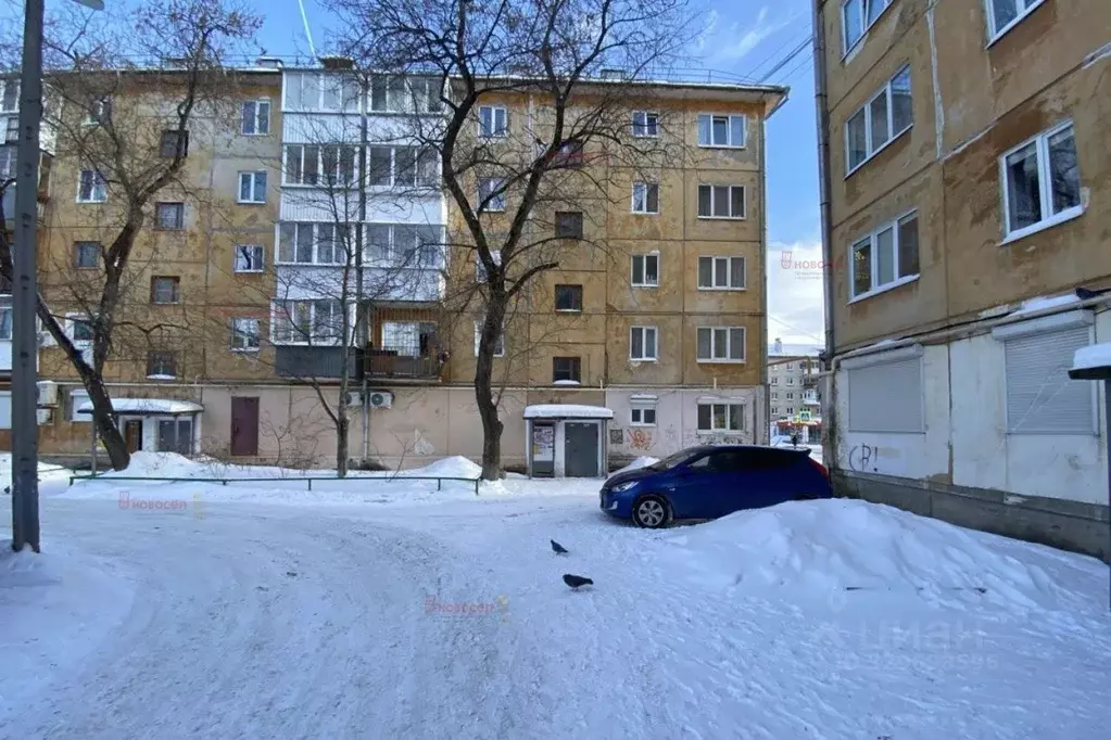 3-к кв. Свердловская область, Ревда ул. Максима Горького, 46 (55.0 м) - Фото 1