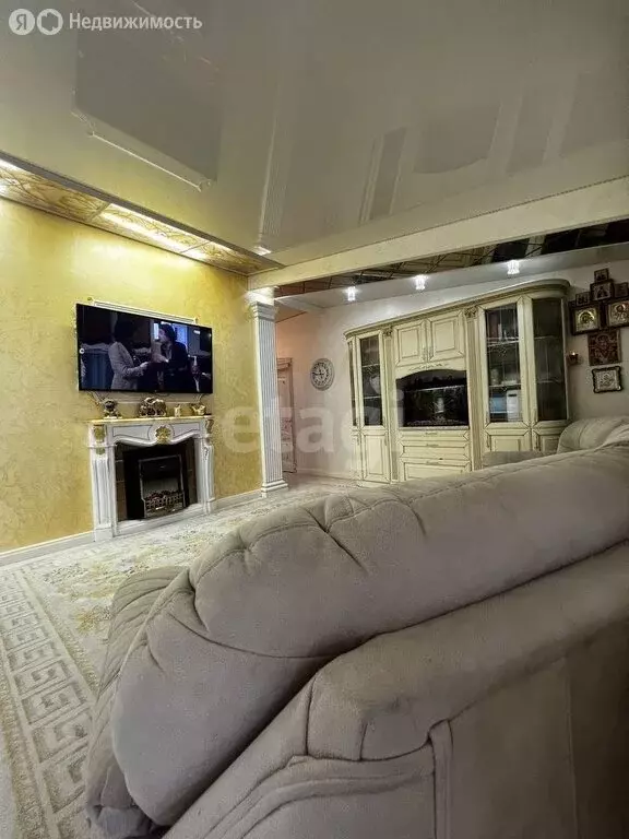 4-комнатная квартира: Симферополь, Фруктовая улица, 25Б (135.5 м) - Фото 2