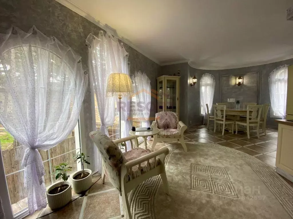 Дом в Крым, Ялта муниципальный округ, Советское пгт 6В (100 м) - Фото 1