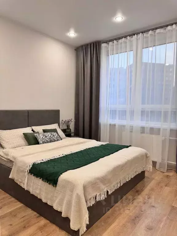 1-к кв. Тюменская область, Тюмень ул. Фармана Салманова, 21 (39.0 м) - Фото 0
