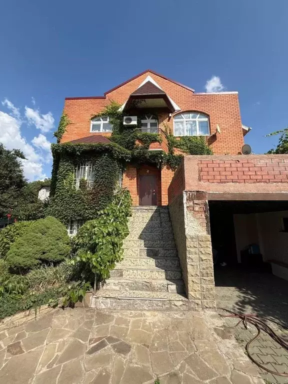 Дом в Ростовская область, Ростов-на-Дону 4-й Сахалинский пер., 10 (240 ... - Фото 2