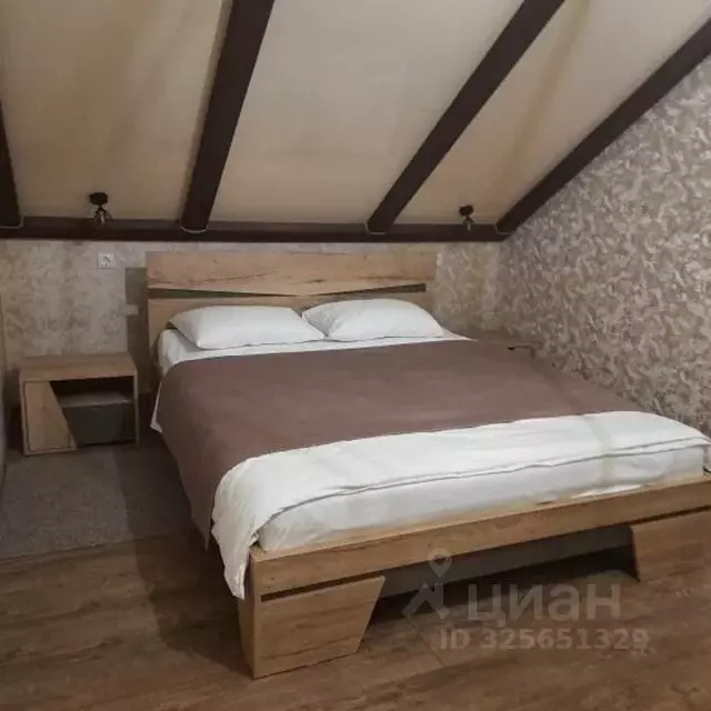 2-к кв. Карачаево-Черкесия, Зеленчукский район, с. Архыз ул. Алиева, ... - Фото 1