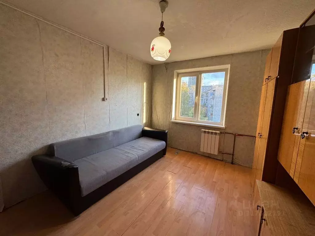 2-к кв. Свердловская область, Екатеринбург ул. Викулова, 43к2 (43.0 м) - Фото 0