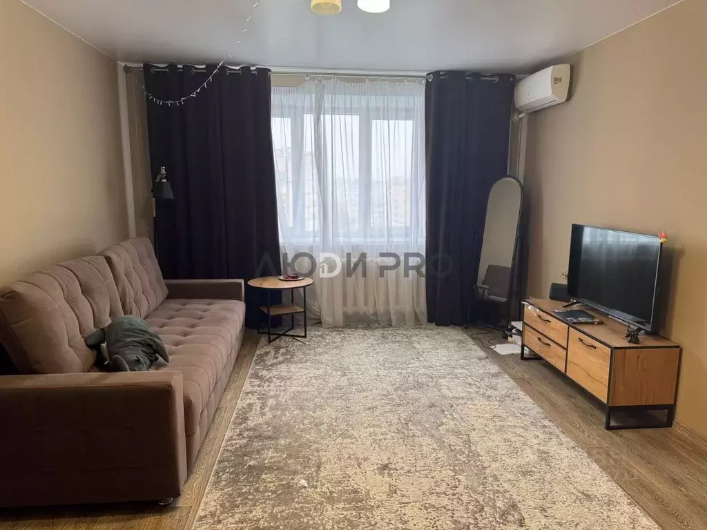 1-к кв. Саратовская область, Саратов ул. Имени В.И. Чапаева, 128/130 ... - Фото 0