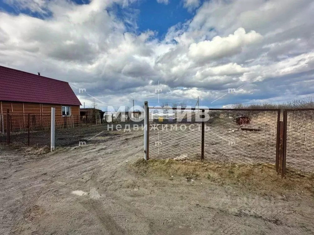 Участок в Тюменская область, Тюмень Энергостроитель СНТ, ул. Лесная ... - Фото 1