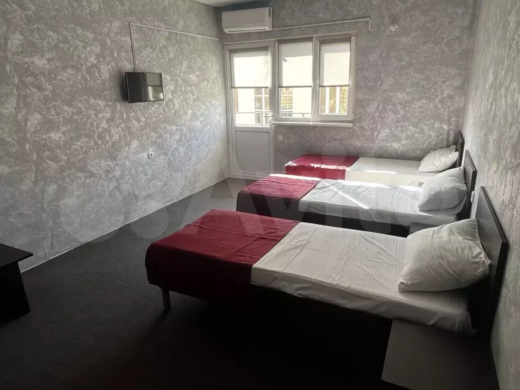 Комната 15 м, 2/2 эт. - Фото 1