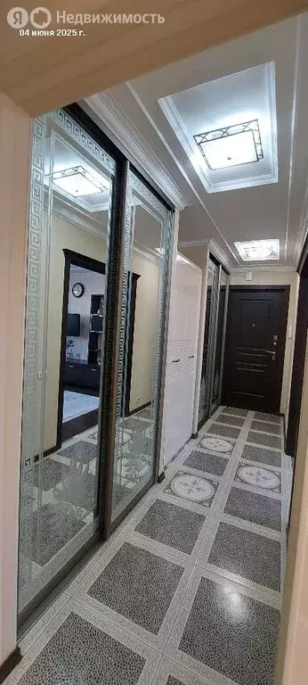 2-комнатная квартира: Челябинск, улица Художника Русакова, 7Б (64 м) - Фото 0