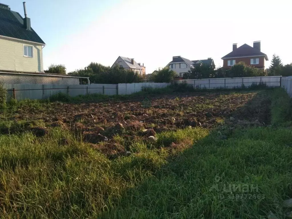 Участок в Воронежская область, Семилуки Южный мкр, ул. Прохладная, 38 ... - Фото 0