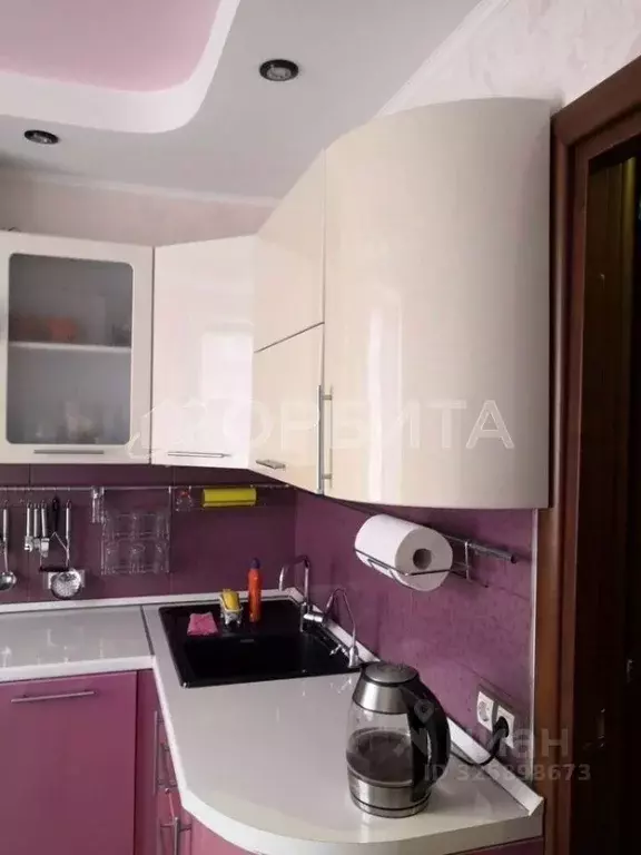 2-к кв. Тюменская область, Тюмень ул. Николая Федорова, 1 (49.9 м) - Фото 2