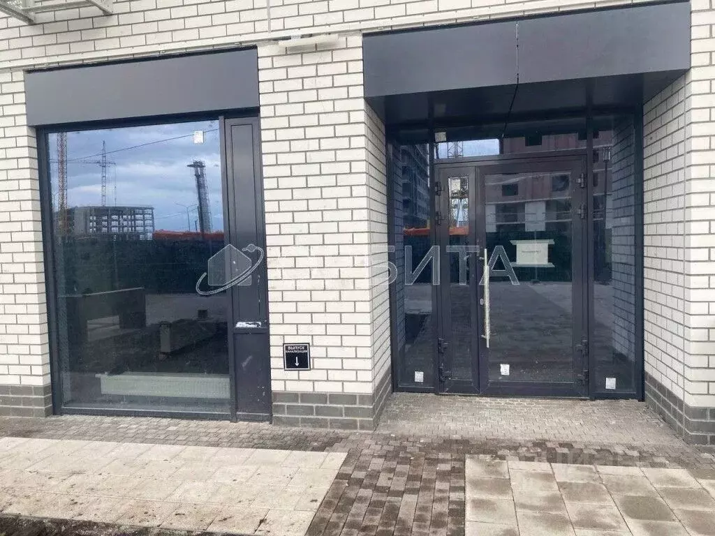 Помещение свободного назначения в Тюменская область, Тюмень ул. ... - Фото 2