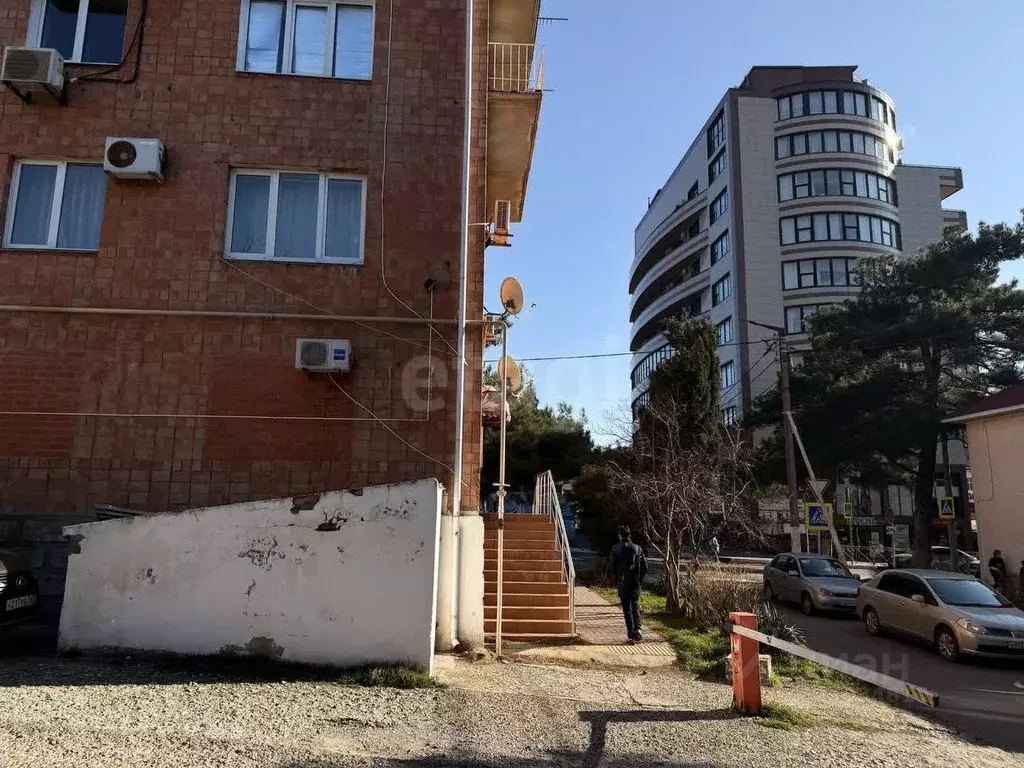 Помещение свободного назначения в Краснодарский край, Геленджик ул. ... - Фото 1