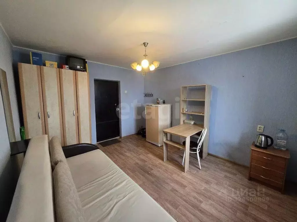 Комната Тюменская область, Тюмень ул. Республики, 216 (13.7 м) - Фото 1