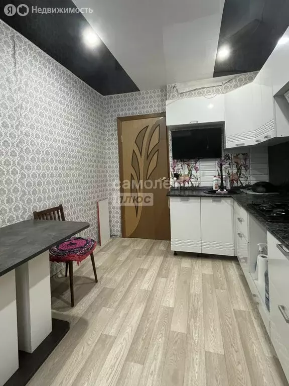 2-комнатная квартира: Угодичи, Базарная площадь, 3 (48.4 м) - Фото 2