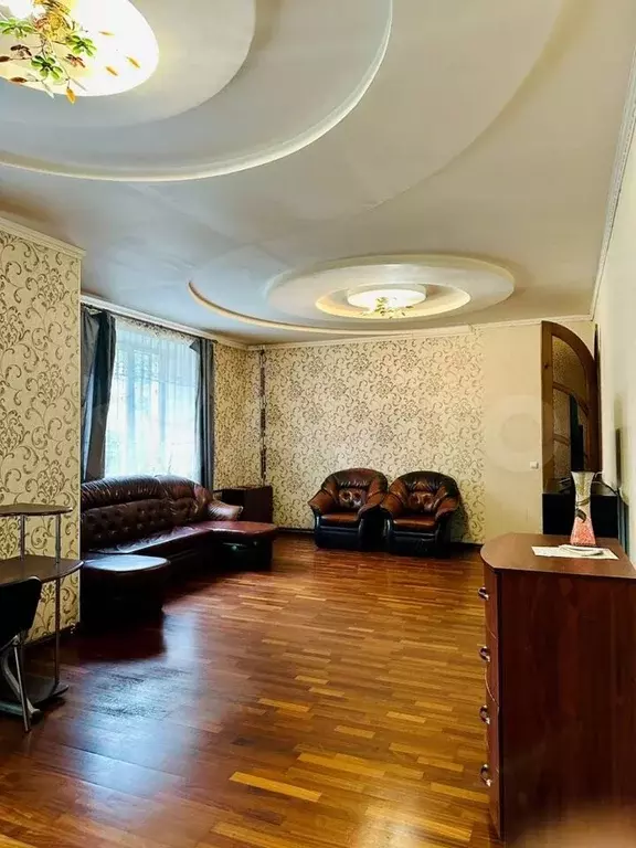 3-к. квартира, 90 м, 1/5 эт. - Фото 1