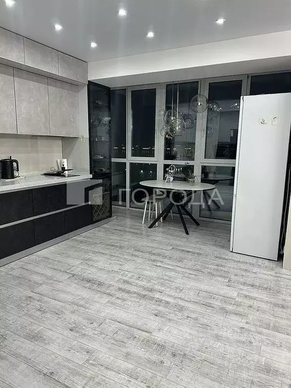 2-к кв. Томская область, Томск ул. Яковлева, 15 (60.0 м) - Фото 1