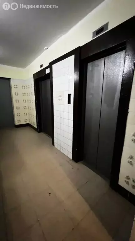 2-комнатная квартира: Сыктывкар, район Орбита, улица Ветеранов, 10 ... - Фото 0