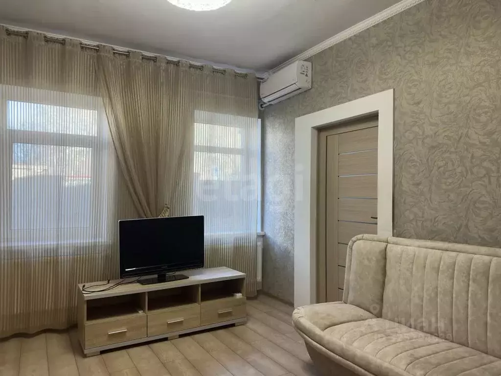 2-к кв. Крым, Симферополь ул. Лизы Чайкиной (46.0 м) - Фото 1