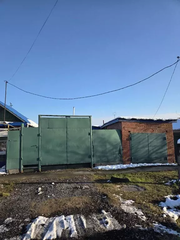 Дом в Омская область, Омск ул. Дунаевского (100 м) - Фото 2