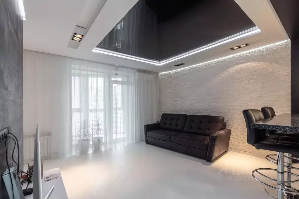 2-к кв. Алтайский край, Барнаул Приречная ул., 5 (75.4 м) - Фото 2