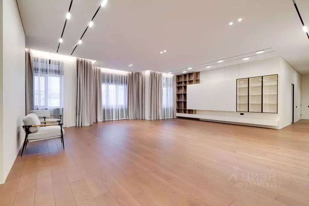 4-к кв. Москва ул. Сретенка, 26/1 (250.0 м) - Фото 1