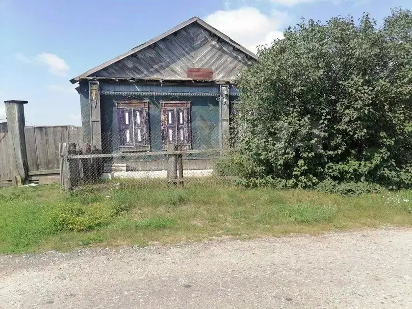 Дом в Тюменская область, Исетский район, с. Слобода-Бешкиль Заводской ... - Фото 1