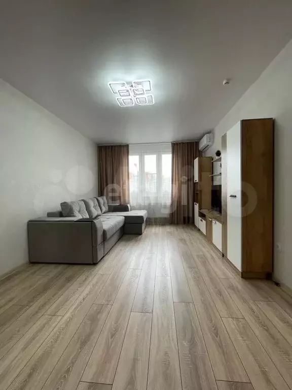 1-к. квартира, 38,4 м, 2/10 эт. - Фото 0