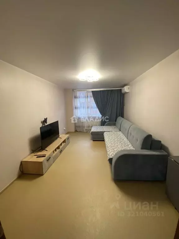 3-к кв. Волгоградская область, Волгоград ул. Имени Старшего Лейтенанта ... - Фото 1