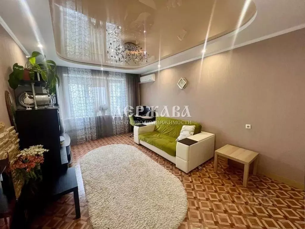 3-к кв. Белгородская область, Старый Оскол Северный мкр, 32 (63.0 м) - Фото 1