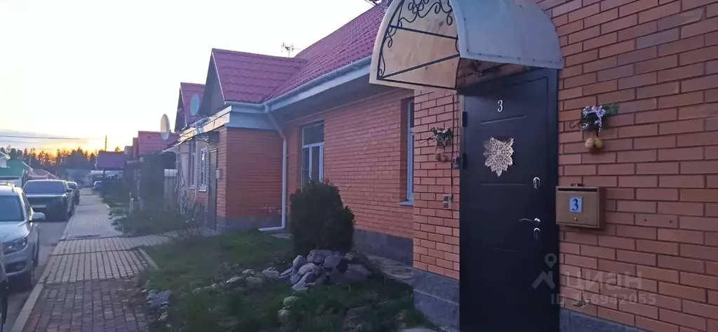 Таунхаус в Ленинградская область, Выборгский район, Рощино пгт ул. ... - Фото 1