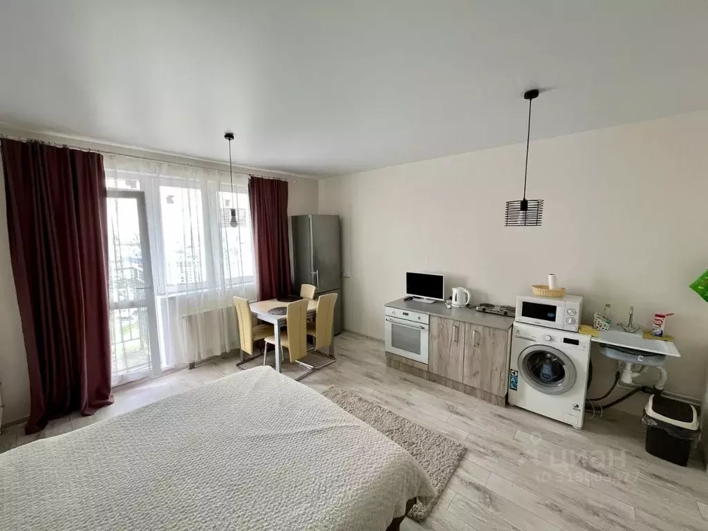 Студия Красноярский край, Красноярск ул. Петра Подзолкова, 22 (29.0 м) - Фото 1