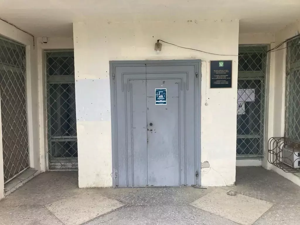 Помещение свободного назначения в Ставропольский край, с. Левокумское ... - Фото 0