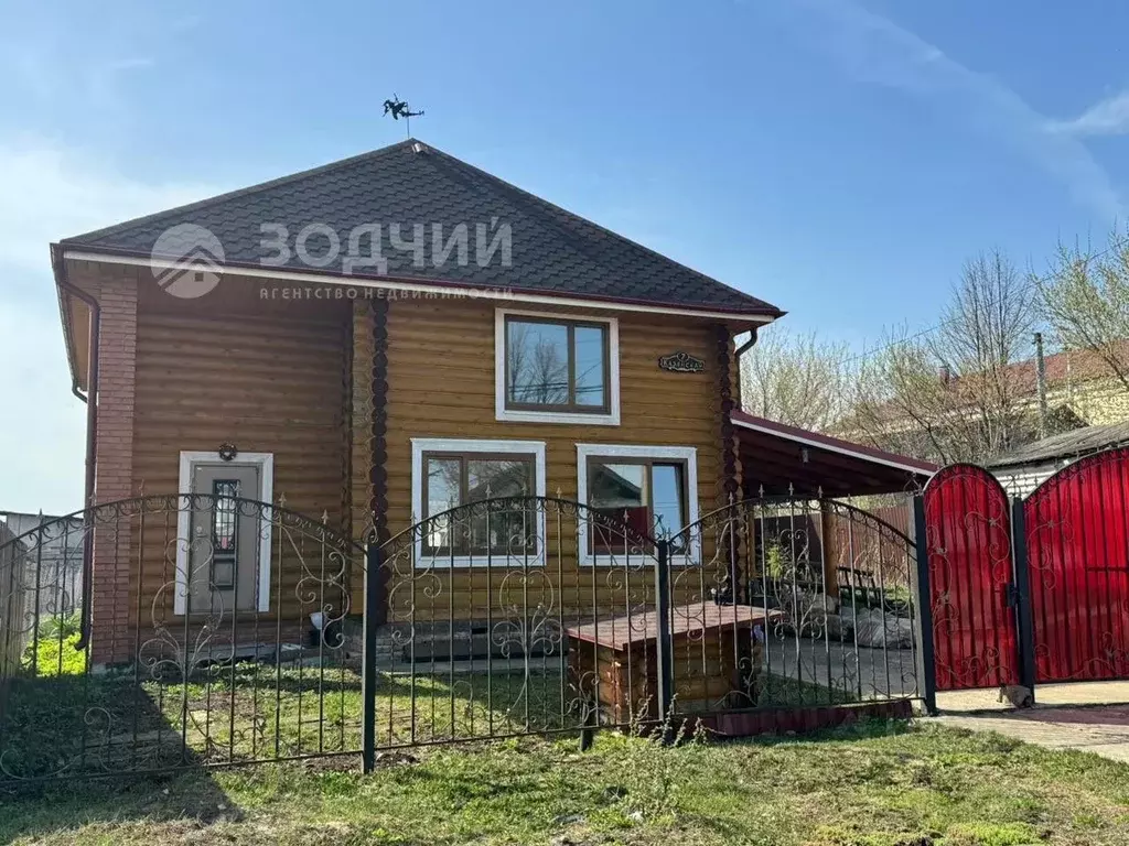 Дом в Чувашия, Мариинский Посад Казанская ул., 11 (140 м) - Фото 1