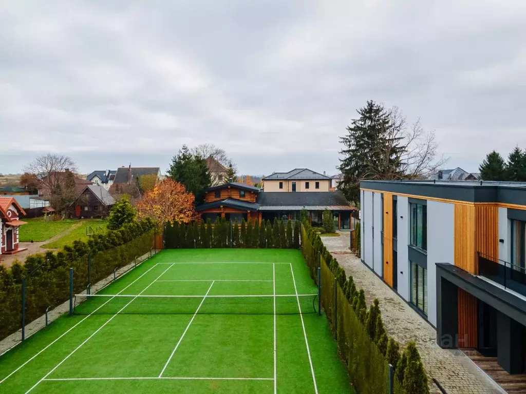 Дом в Калининградская область, Гурьевский муниципальный округ, пос. ... - Фото 1