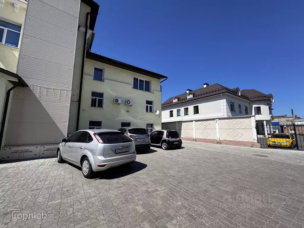 3-к кв. Орловская область, Орел ул. Гуртьева, 27 (210.0 м) - Фото 1