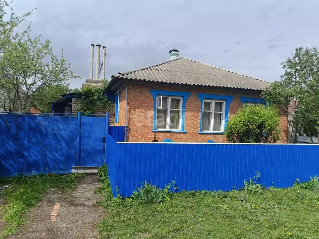 Дом в Белгородская область, Вейделевка рп ул. Свободы (56 м) - Фото 1