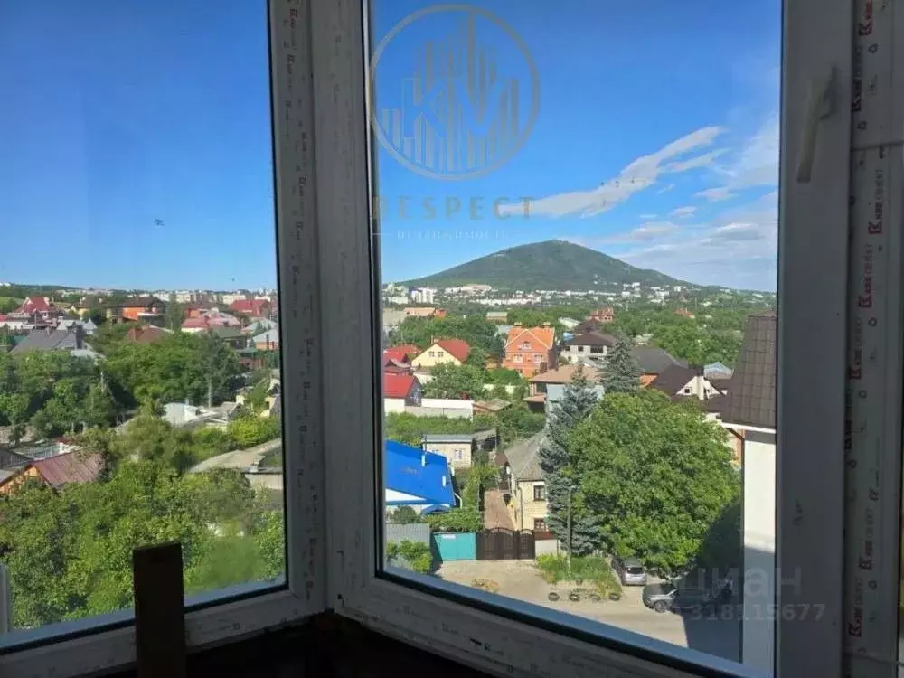 2-к кв. Ставропольский край, Пятигорск ул. Людкевича, 9к1 (66.4 м) - Фото 0